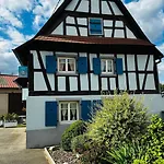 Сasa de vacaciones Haus Fuer 4 Personen Und 2 In Mutzenhouse By Interhome *