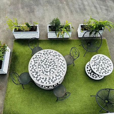 Casa de Férias Haus Fuer 4 Personen Und 2 In By Interhome *