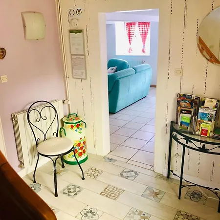 Feriehus Haus Fuer 4 Personen Und 2 In By Interhome Mutzenhouse