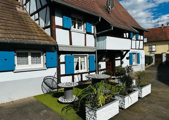 Feriehus Haus Fuer 4 Personen Und 2 In Mutzenhouse By Interhome Hohfrankenheim